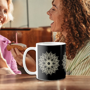 weißer geometrischer Zahnkranz Kaffeetasse