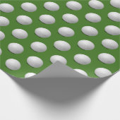 weißer Golfball auf Grün Geschenkpapier (Ecke)