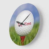 weißer Golfball auf rotem Tee Große Wanduhr (Winkel)