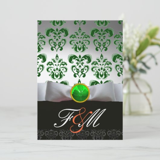 WEISSER GREEN DAMASK & KLEEBLATT MONOGRAM GOLD Ora Einladung (Stehend Vorderseite)