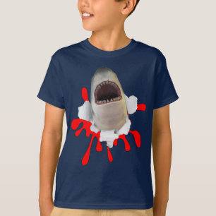 Weißer Hai mit T - Shirt