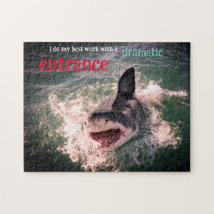 Weißer Hai springt aus dem Wasser Puzzle