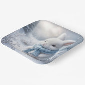 Weißer Hase mit Winterskarte Pappteller (Gewinkelt)