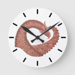Weißer Herzdrache Runde Wanduhr