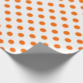 Weißer Hintergrund Orange Polka Dots Geschenkpapier (Ecke)