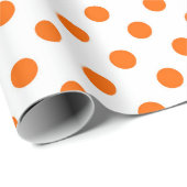 Weißer Hintergrund Orange Polka Dots Geschenkpapier (Rolleneckpunkt)