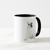 weißer Hintergrund, weiße Bulldogge, Blau abgetönt Tasse (VorderseiteRechts)