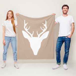 Weißer Hirschkopf-Silhouette auf Beige Fleecedecke