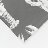 Weißer Hummer auf Grau/Grau Fleecedecke (Ecke)