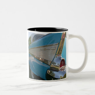 Weißer Kaffee-Tasse mit 57 Chevy Zweifarbige Tasse