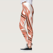 Weißer Lachs bis roter, langwelliger Spuren auf we Leggings (Links)