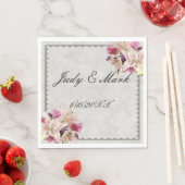 Weißer Lilienblumenmarmor Hochzeitspapier Napkins Serviette (Beispiel)