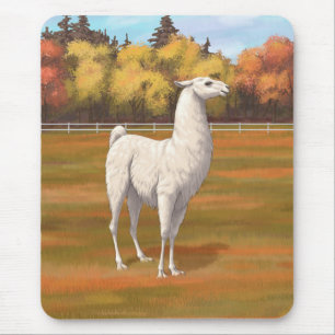 Weißer Llama im Herbst Mousepad
