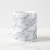 Weißer Marmor Carrara Calacatta Textur Jumbo-Tasse (Vorderseite)