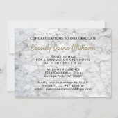 Weißer Marmor und Gold-Abschluss-Foto Einladung (Rückseite)