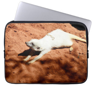 Weißer Meerkat-Stretching, Laptop-Sieb Laptopschutzhülle