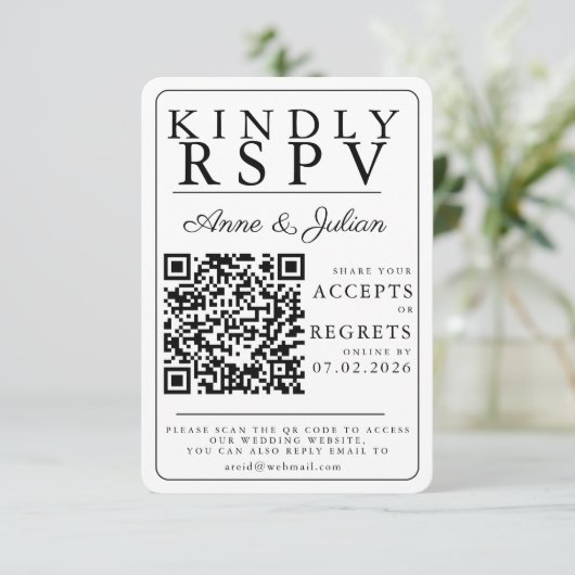 Weißer moderner Foto-RSVP-Einsatz QR-Code RSVP Karte (Stehend Vorderseite)