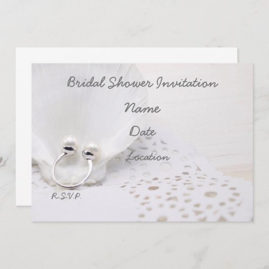 Weißer Perlenring auf weißem Brautparty der Musche Einladung (Vorne/Hinten)