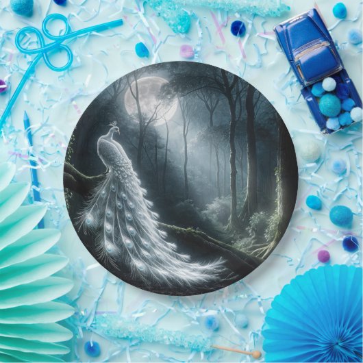 Weißer Pfau im Moonlit-Wald Pappteller (Party)