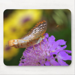 Weißer Pfauenschmetterling Mousepad
