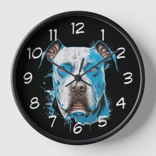 Weißer Pitbull mit blauen Augen Uhr