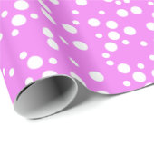 Weißer Polka Dots auf Lavendel Pink Wrapping Paper Geschenkpapier (Rolleneckpunkt)