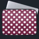 Weißer Polka-Punkte auf Bordeaux Laptopschutzhülle<br><div class="desc">Weißer Polka-Punkte auf Bordeaux</div>