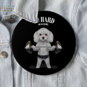 Weißer Poodle Hund Gewichtsabnahme in Fitness Gym Button (Beispiel)