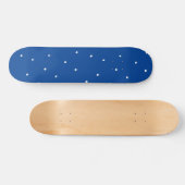 Weißer Punkte mit blauem Hintergrund Skateboard (Horizontal)