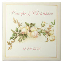 Weißer Rosensprayjahrestag Fliese