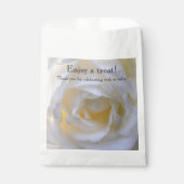 Weißer Rosenweiche Geschenktütchen (Vorderseite)