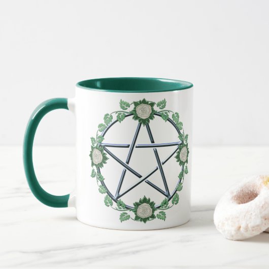 Weißer RosePentagram Wicca Pentagramm-Heide Tasse (Mit Donut)