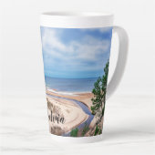 Weißer Sandstrand an der Ostsee in Lettland Milchtasse (Rechte Ecke)