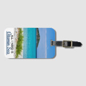 Weißer Sandstrand mit türkisblauem Wasser und das Gepäckanhänger (Vorderseite (Horizontal))