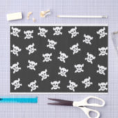 Weißer Schädel und Crossbone auf Schwarzem Seidenpapier (Handwerk)