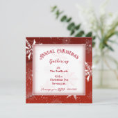 Weißer Schnee auf der Roten Leinwand Weihnachtsein Einladung (Stehend Vorderseite)