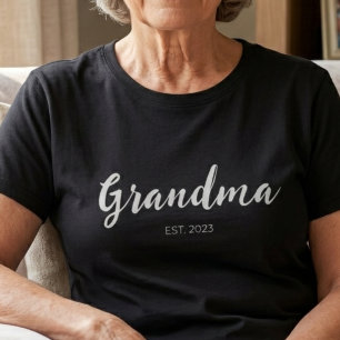Weißer Schrift-Oma Etabliert Schwarz T-Shirt