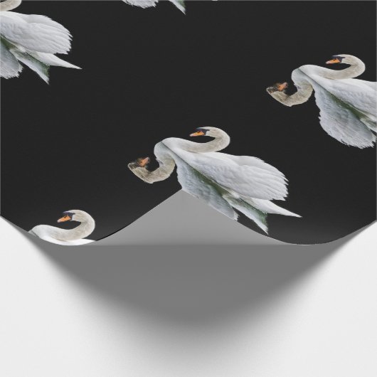 Weißer Schwan auf schwarzem Hintergrund Geschenkpapier (Ecke)