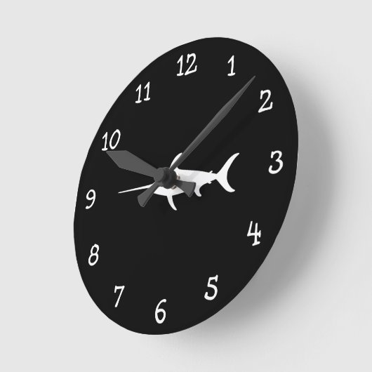 Weißer Schwertfisch Runde Wanduhr (Winkel)