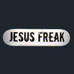 Weißer Skateboard von Jesus Freak<br><div class="desc">Rippen Sie es hoch und zeigen Sie Ihre Liebe für Ihren Herrn und Erretter gleichzeitig! Dieses Forum ist eine großartige Möglichkeit, Gespräche über Gott mit anderen zu beginnen, auf die Sie treffen können. Stehen Sie für den Herrn! Sie können den Schriftart und die Farbe des Schriftartes anpassen.</div>