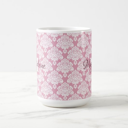 Weißer SpitzenDamast auf Dusty-Rose-Name und Monog Kaffeetasse (Mittel)