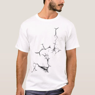 weißer T - Shirt mit schwarzem Fleck