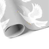 Weißer Taubenvogel auf grau Geschenkpapier (Rolleneckpunkt)