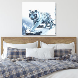 Weißer Tiger auf schneebedeckten Klippen gesteppte Leinwanddruck