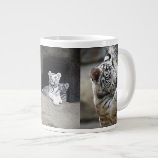 WEISSER TIGER CUB Jumbo-Tasse (Vorderseite Rechts)