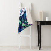 Weißer Tiger in violetten Blumen Sherpadecke (Beispiel)