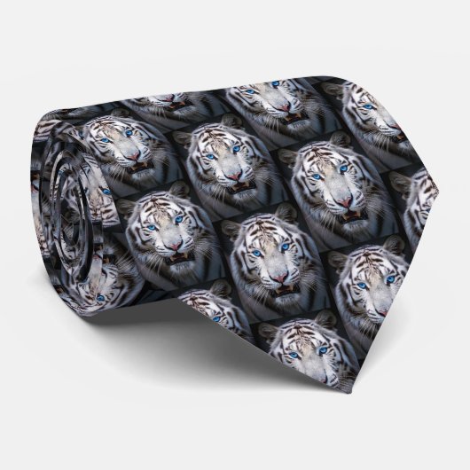 Weißer Tiger mit blauen Augen Krawatte (Gerollt)