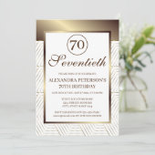 Weißer und goldener Gemusterter Geburtstag Einladung (Stehend Vorderseite)