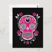 Weißer und rosa Zuckerschädel mit Rose auf schwarz Postkarte (Vorne/Hinten)