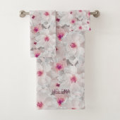 Weißer und rosafarbener Blumen Badhandtuch Set (Insitu)